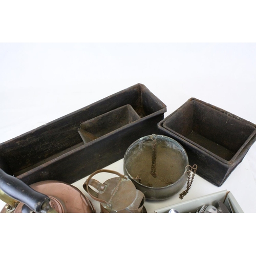 109 - Copper Kettle, Copper & Brass Moneybox in the form of a Letterbox, Three Further items of Copper, Fo... 