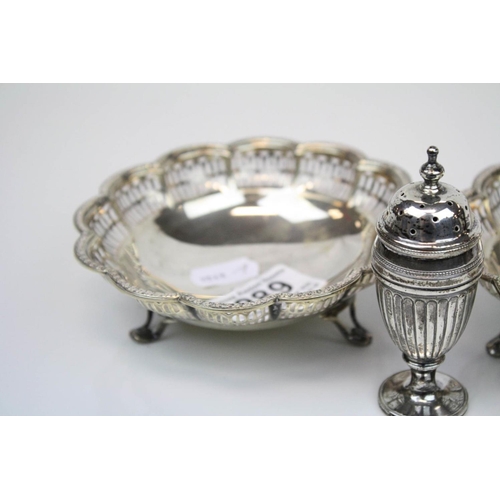 289 - A pair of fully hallmarked sterling silver bonbon dishes together with a hallmarked silver pepper sh... 