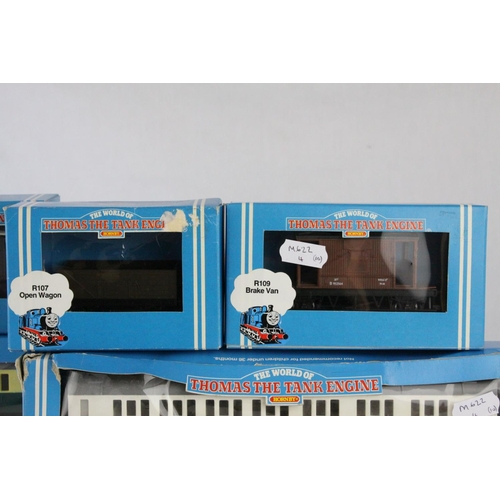 56 - 10 Boxed Hornby OO gauge Thomas The Tank Engine items of rolling stock to include R120 Express Compo... 
