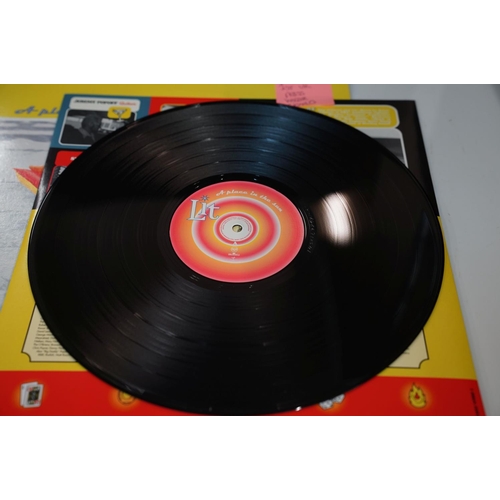 106 - VINYL - LIT - 