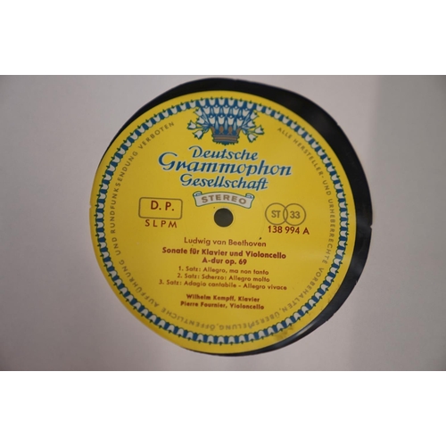 137 - VINYL - CLASSICAL - 3 DEUTSCHE GRAMMOPHON ED1 BOX SETS, GERMAN TULIP, STEREO, GOLD STEREO ON