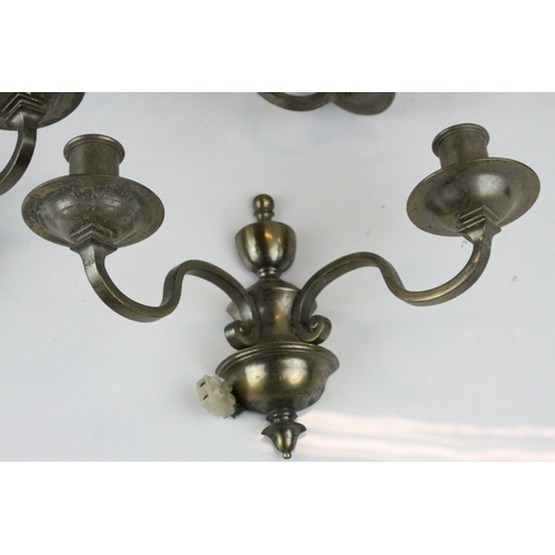 31 - Collection  of Metalware including Copper Kettle, Copper Oil Lamp Base, Carriage Lamp (converted to ... 