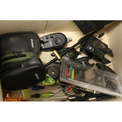 101 - Fishing - Collection of approx. 20 Fishing Reels plus other Fishing Accessories