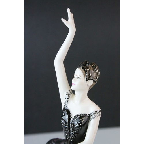 135 - Seven Coalport Ballerina Limited Edition Figures including Fonteyn & Nureyev no. 221, Dame Beryl... 