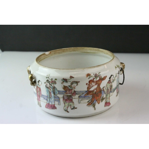 26 - Chinese Famille Rose Bowl, decorated in enamels with a continuous line of figures, two pairs of loop... 