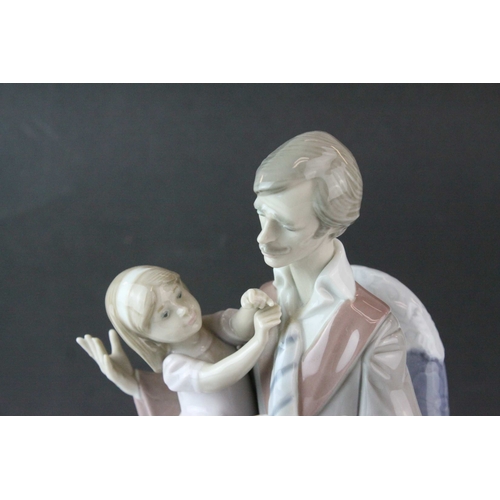 4 - Lladro Figure Group ' Daddy's Girl ', model no. 5584, 24cms high