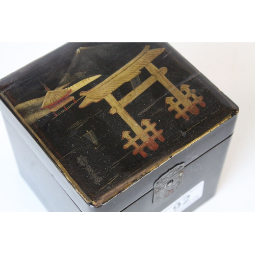 92 - Late 19th / Early 20th century Japanese Lacquered Single Tea Caddy decorated with a scene of Mount F... 