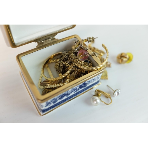 240 - Trinket Box containing Yellow Metal and Gold Jewllery