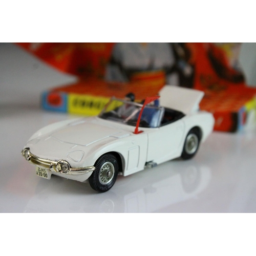 1007 - Boxed Corgi 336 James Bond Toyota 2000 GT diecast model, complete with both figures, secret instruct... 