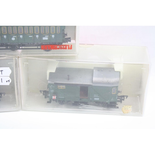 101 - Five cased Fleischmann HO gauge items of rolling stock to include 3 x 5301, 5092 & 5094