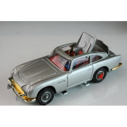 1010 - Boxed Corgi 270 James Bond 007 Aston Martin DB5 diecast model in blue/yellow box window, appearing n... 