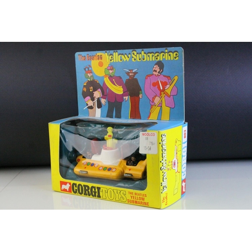 1027 - Boxed Corgi 803 The Beatles Yellow Submarine diecast model, diecast excellent, box excellent with or... 