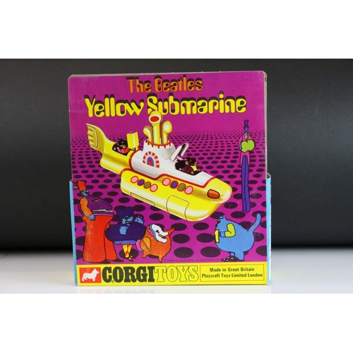 1027 - Boxed Corgi 803 The Beatles Yellow Submarine diecast model, diecast excellent, box excellent with or... 