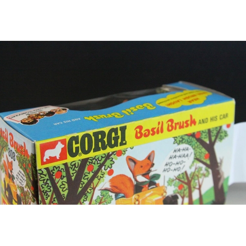 1032 - Boxed Corgi Comics 808 Basil Brush and his car diecast model complete with 2 x laughing tapes and in... 