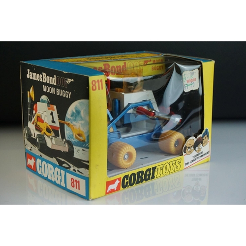 1035 - Boxed Corgi 811 James Bond 007 Moon Buggy from Diamonds Are Forever diecast model in near mint condi... 