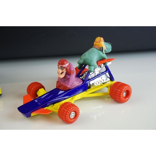 1037 - Boxed Corgi Comics 809 Dick Dastardly Racing Car with Muttley diecast model, complete and excellent ... 