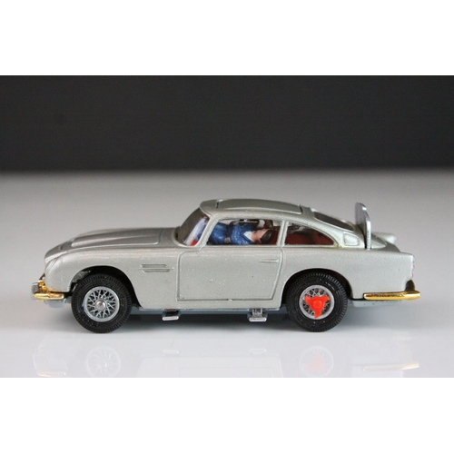 1045 - Boxed Corgi 270 James Bond 007 Aston Martin DB5 diecast model in blue/yellow box window, appearing n... 