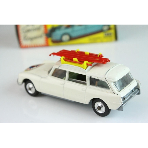 1054 - Boxed Corgi 475 Citroen Safari Corgi Ski Club By Special Request diecast model in white, complete wi... 