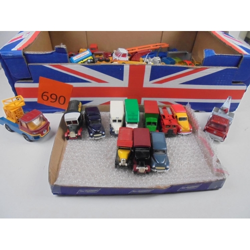 1070 - Collection of playworn diecast model cars to include Matchbox, Verem, Dinky, Lesney, Hot Wheels, Cor... 