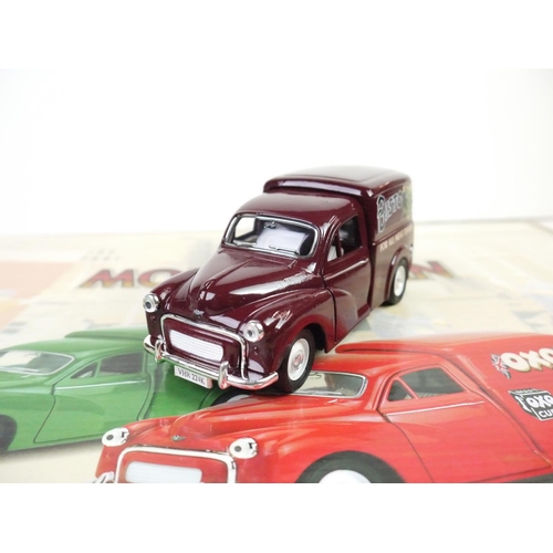 1088 - Ex shop counter top display stand for 1:26 Saico Morris Van diecast models, complete with 12 x model... 