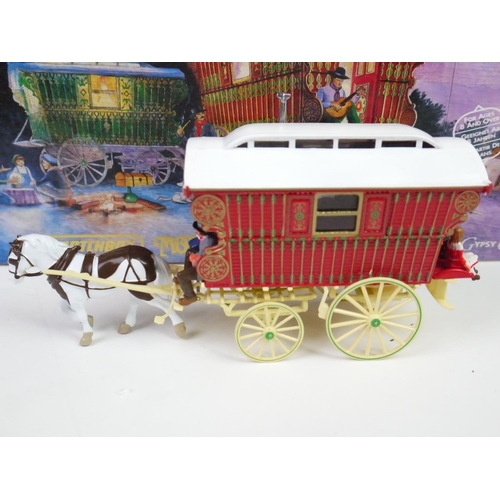 1099 - Five boxed Matchbox Models of Yesteryear to include 2 x Heritage Horse Drawn Carriages (YSH2 London ... 