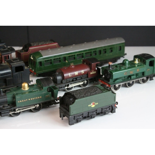 11 - 13 OO gauge Hornby & Triang locomotives to include 2 x Triang Princess Elizabeth, UUHornby LMS 16031... 