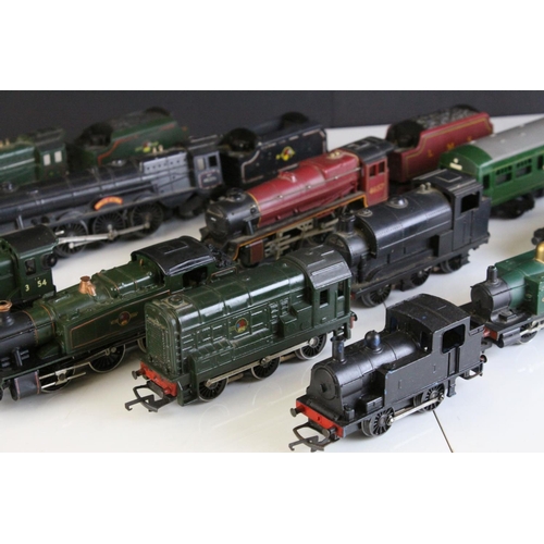 11 - 13 OO gauge Hornby & Triang locomotives to include 2 x Triang Princess Elizabeth, UUHornby LMS 16031... 