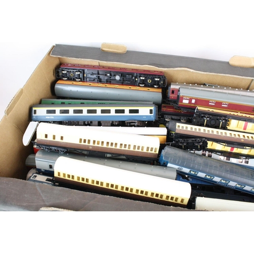 112 - 56 OO gauge items of rolling stock, all coaches, to include Hornby, Grafar, Lima, Triang etc, variou... 