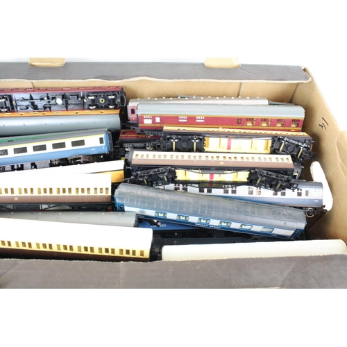 112 - 56 OO gauge items of rolling stock, all coaches, to include Hornby, Grafar, Lima, Triang etc, variou... 