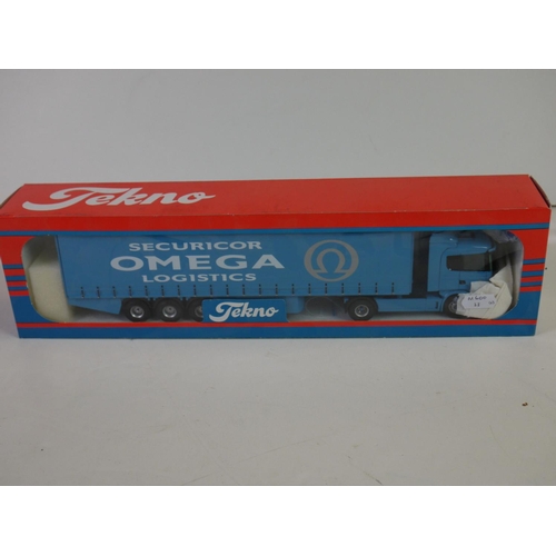 1139 - Two boxed 1/50 Tekno diecast haulage models featuring The British Collection 66 Omega 03/1998 & 1593... 