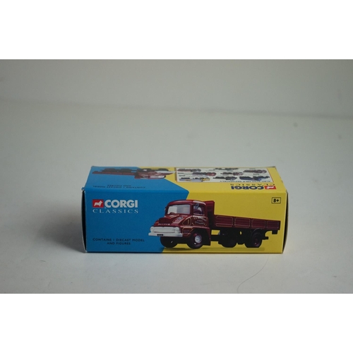 1173 - Collection of 16 boxed diecast models, mostly Corgi Classic commercial vehicles, to include limited ... 