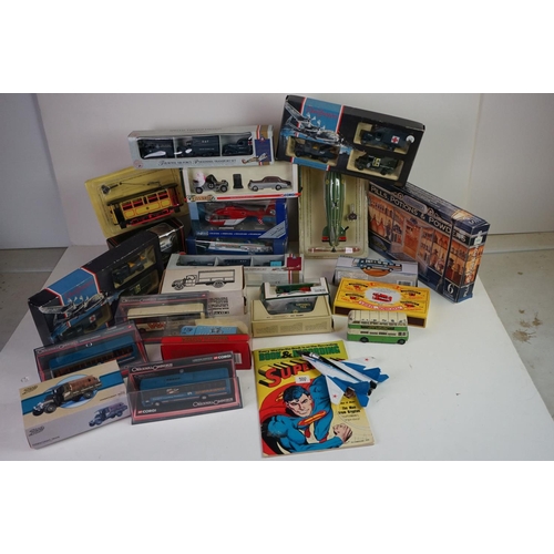 1175 - Group of 30+ diecast models, mostly boxed individually or in sets, to include Matchbox Pills, Potion... 