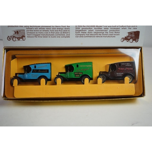 1176 - Collection of boxed diecast model sets, to include ltd edition Corgi York Fair 225 Years, 100 Years ... 