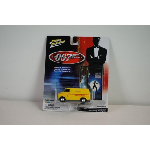 1178 - Set of twelve Johnny Lightning James Bond 40th Anniversary Collection diecast models, Release 1, all... 