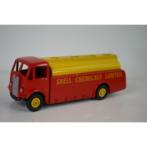 1188 - Dinky 513 Guy Flat Truck with Tailboard in two tone green in reproduction box plus a contemporary Di... 