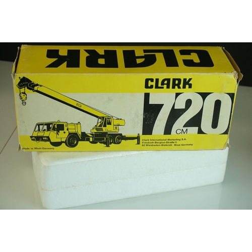 1233 - Two boxed 1/50 Conrad diecast construction models to include 3073 Clark 720CM & 3075 P & H Omega Rou... 