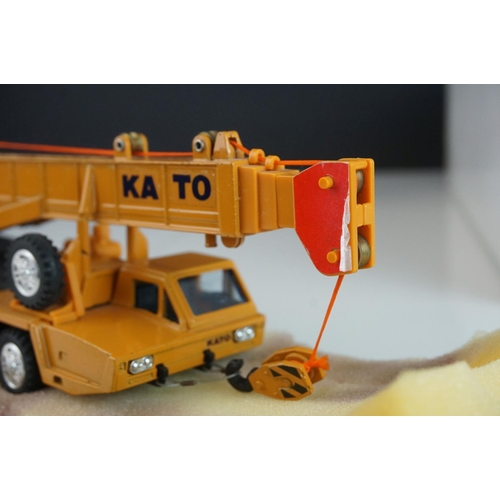 1235 - Two boxed 1/50 diecast construction models to include Kato NK800 Fully Hydraulic Truck Crane and NZG... 