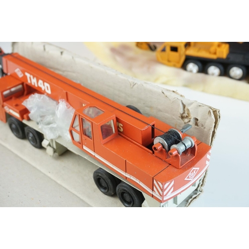 1235 - Two boxed 1/50 diecast construction models to include Kato NK800 Fully Hydraulic Truck Crane and NZG... 