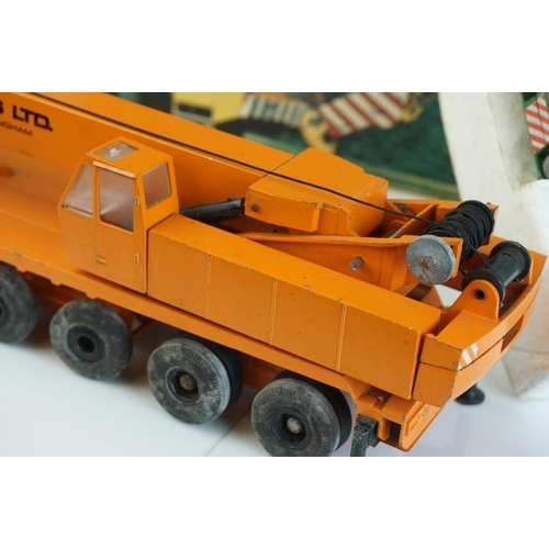 1238 - Four boxed Conrad 1/50 Liebherr diecast construction models to include 2831 Liebherr HS881, 2082 LTM... 