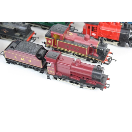 127 - 10 OO gauge locomotives to include 5 x Hornby, 4 x Lima and one unmarked, features Hornby R751 D6830... 