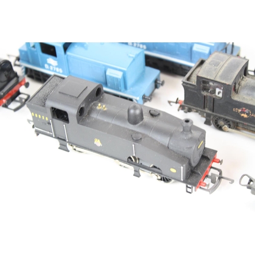 127 - 10 OO gauge locomotives to include 5 x Hornby, 4 x Lima and one unmarked, features Hornby R751 D6830... 