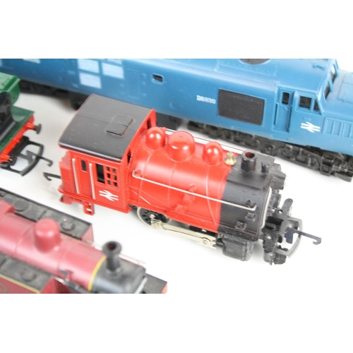 127 - 10 OO gauge locomotives to include 5 x Hornby, 4 x Lima and one unmarked, features Hornby R751 D6830... 