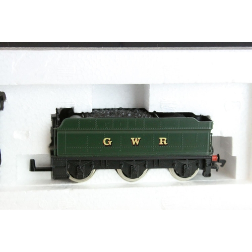 13 - Three boxed Palitoy Mainline OO gauge locomotives to include 37090 43XX Mogul GWR green, 37038 Class... 