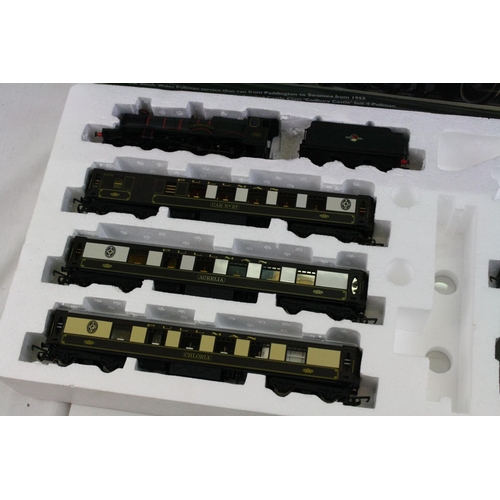 165 - Boxed Hornby R1048 The Western Pullman electric train set complete with Cadbury Castle locomotive, c... 