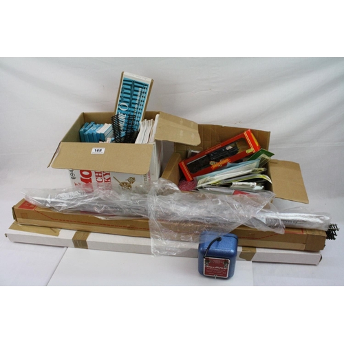 168 - Quantity of OO / HO gauge model railway to include various boxed Peco track, bagged/carded plastic m... 