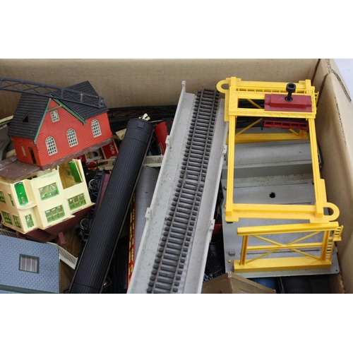 173 - Collection of playworn Hornby OO gauge carriages, OO gauge track and plastic buildings & scenery.