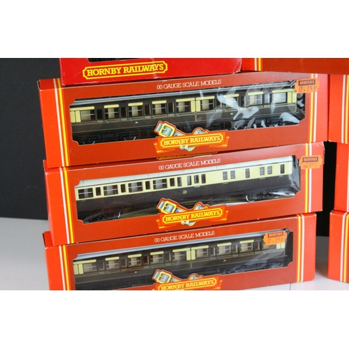 20 - 16 Boxed Hornby OO gauge items of rolling stock to include 2 x R122, 2 x R456, 2 x R457, R123, 3 x R... 