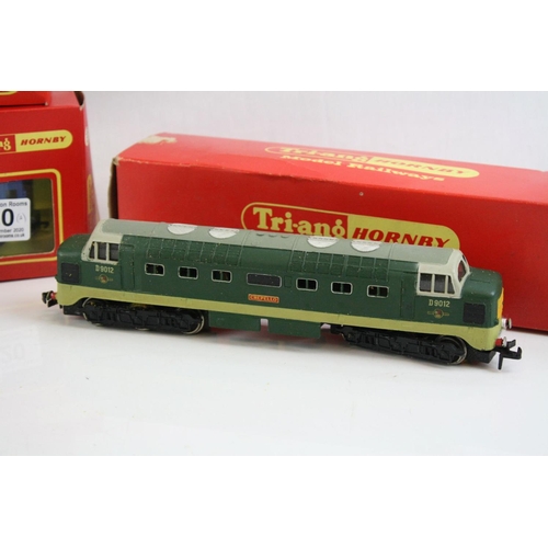 219 - Boxed Triang Hornby OO gauge Flying Scotsman locomotive plus Triang R259 Britannia locomotive and Tr... 