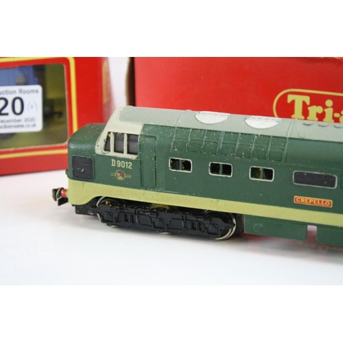 219 - Boxed Triang Hornby OO gauge Flying Scotsman locomotive plus Triang R259 Britannia locomotive and Tr... 