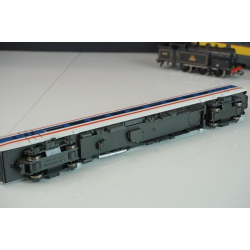 234 - 24 OO gauge locomotives to include Lima, Triang and Hornby, condition varies